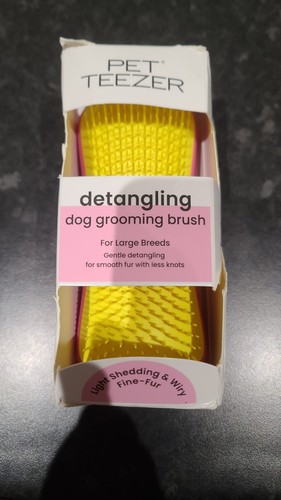 Pet teezer detangling - pet, dog